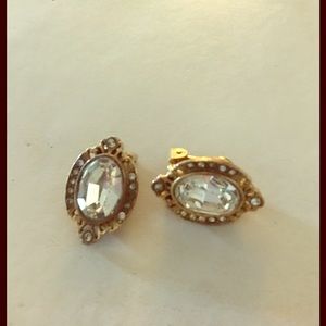 Crystal clip on earrings